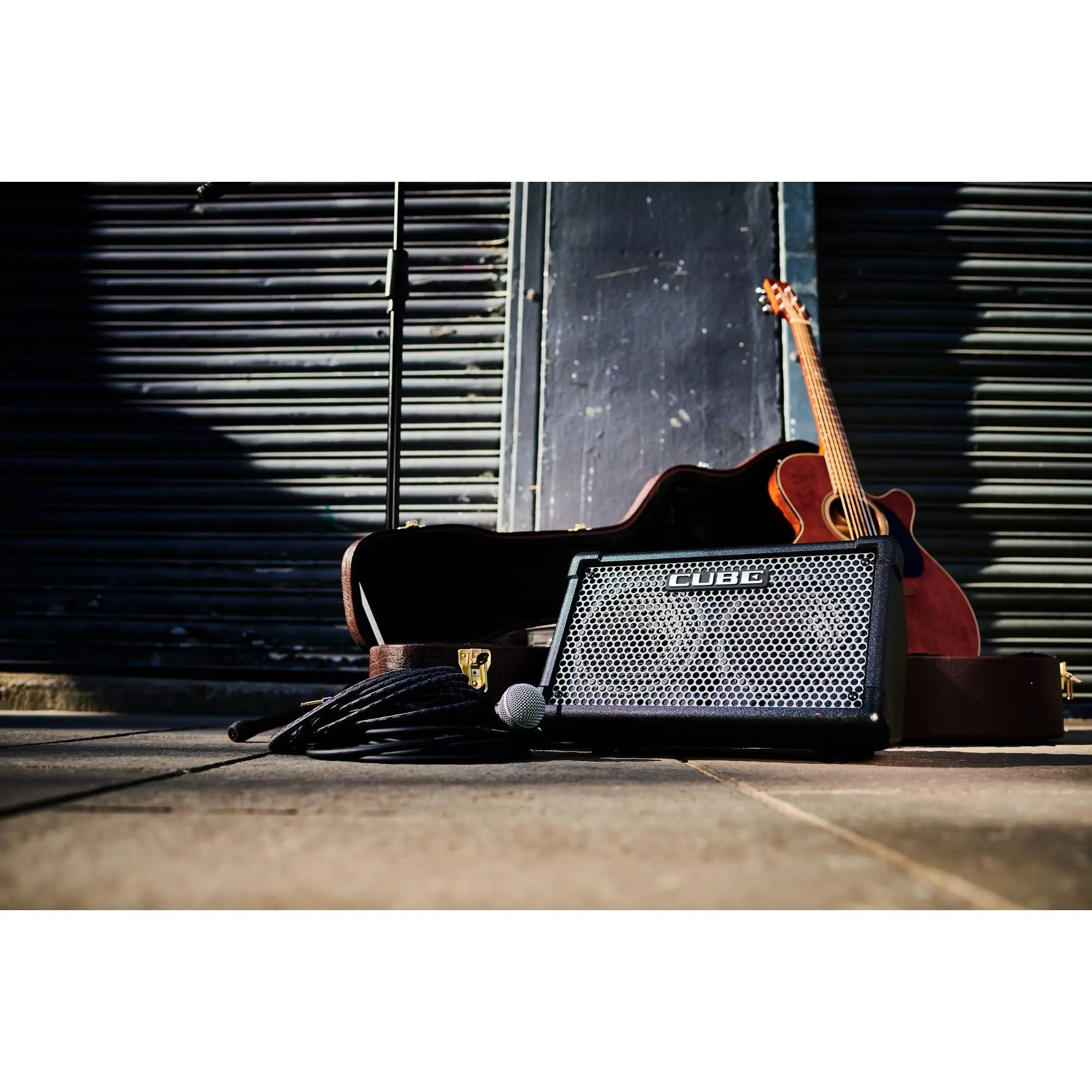 Boss CUBE Street II Ενισχυτής Ακουστικών Οργάνων Μαύρος 10W-9